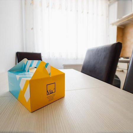 Bright & Elegant Central Apartment Орадеа Екстериор снимка